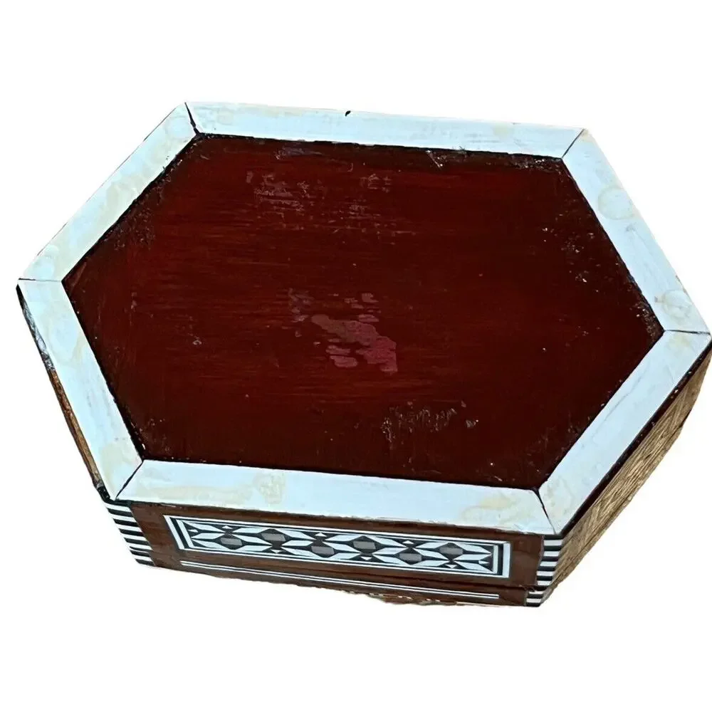 MOTHER OF PEARL MOSAIC JEWELRY Trinket BOX HANDMADE Inlaid EGYPT 4.5 X 3”